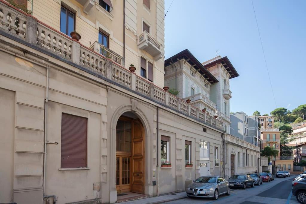 La Casa Del Forziere Verde لا سبيتسْيا المظهر الخارجي الصورة